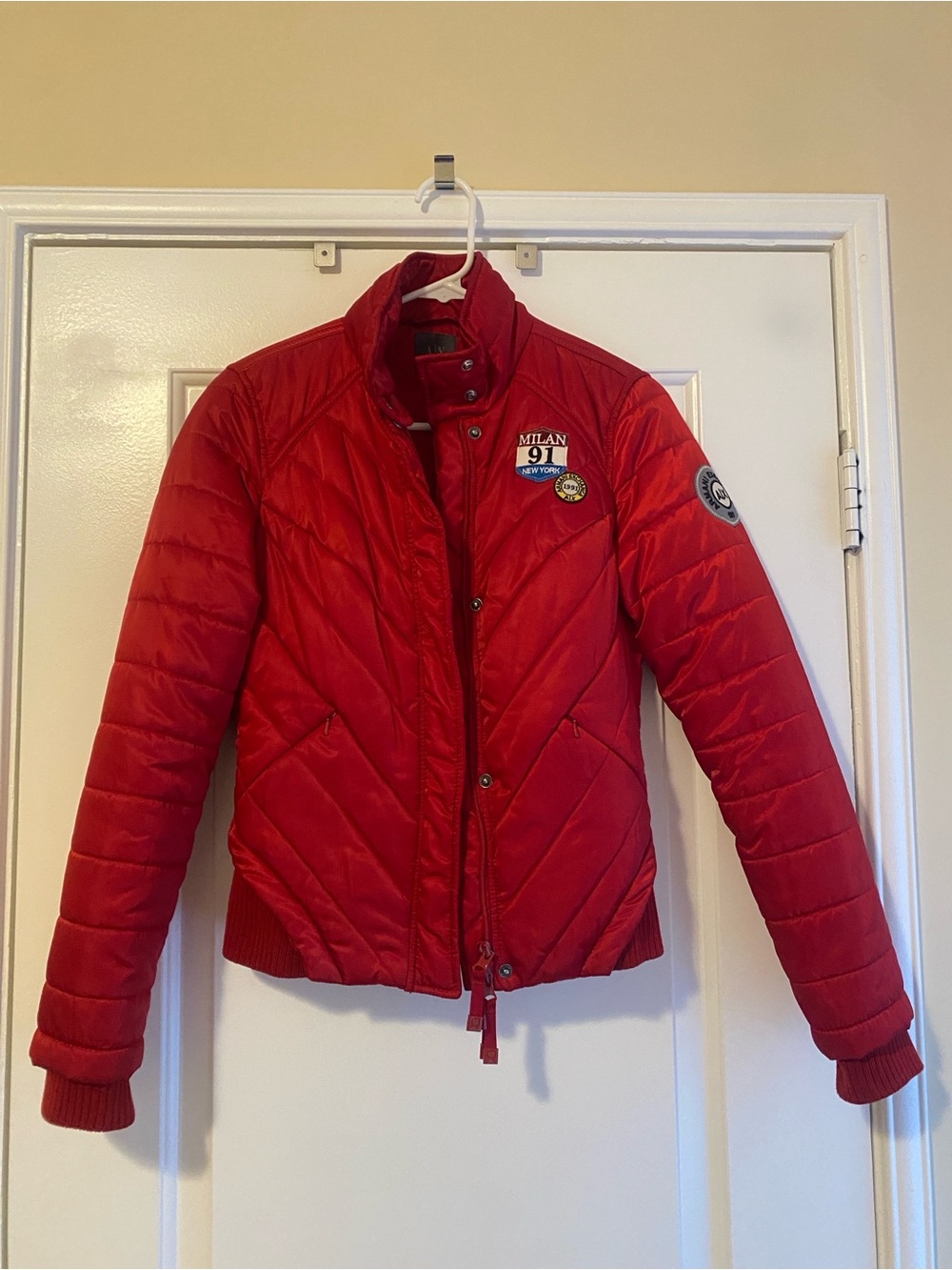 RARE Armani Exchange Quilted Women's Jacket with Patch Detailing